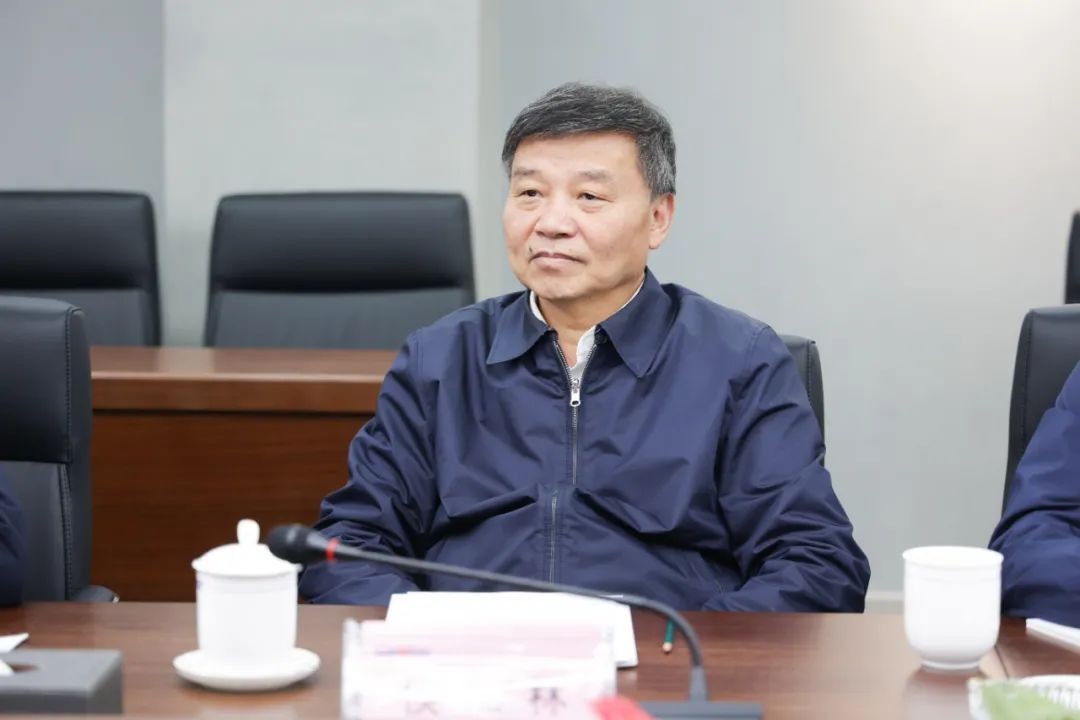 中国人民银行调研组调研k1体育
