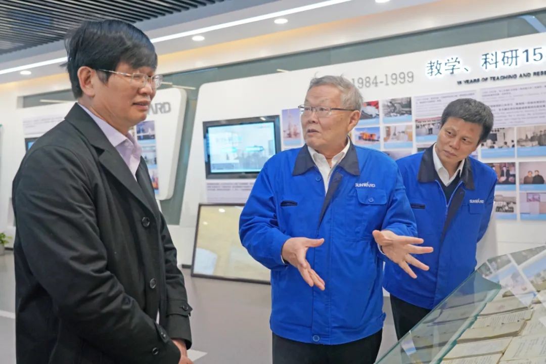 中央候补委员、中国工程院院士欧阳晓平到访k1体育
