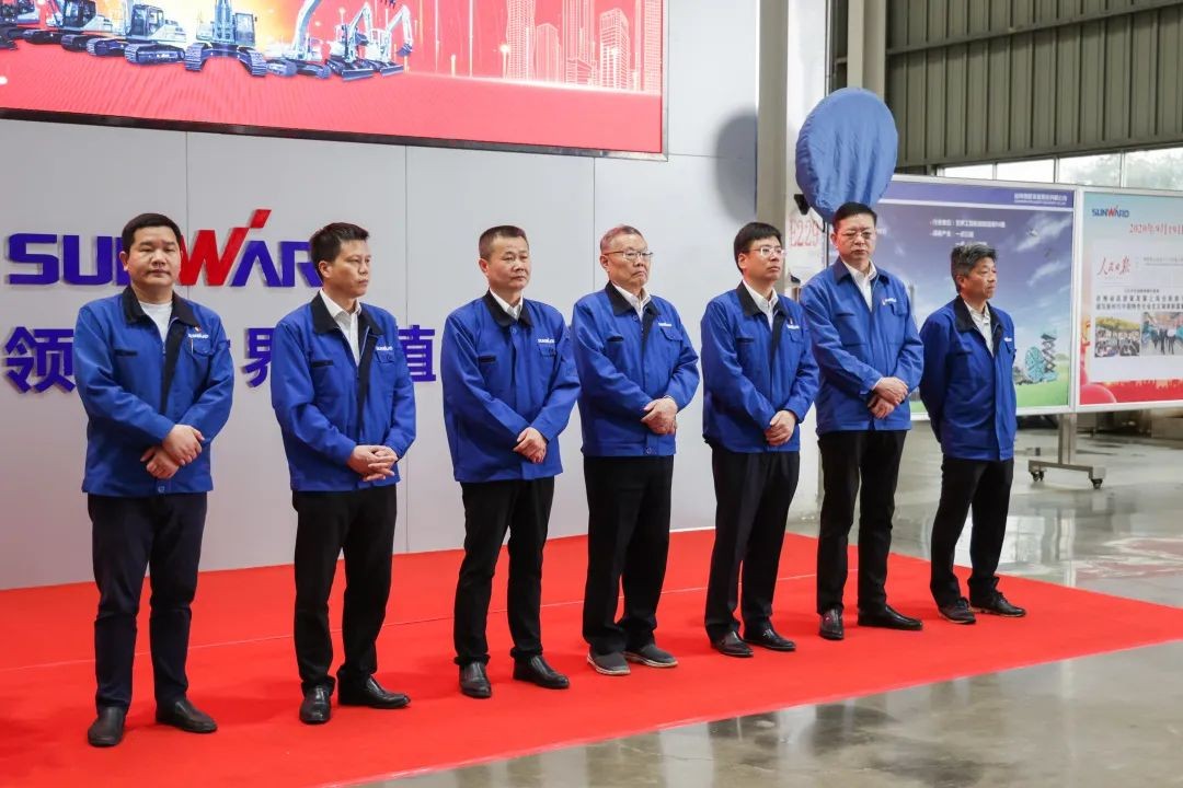 牢记嘱托攀高地 应急救援有山河 k1体育
隔离带挖掘机批量发货