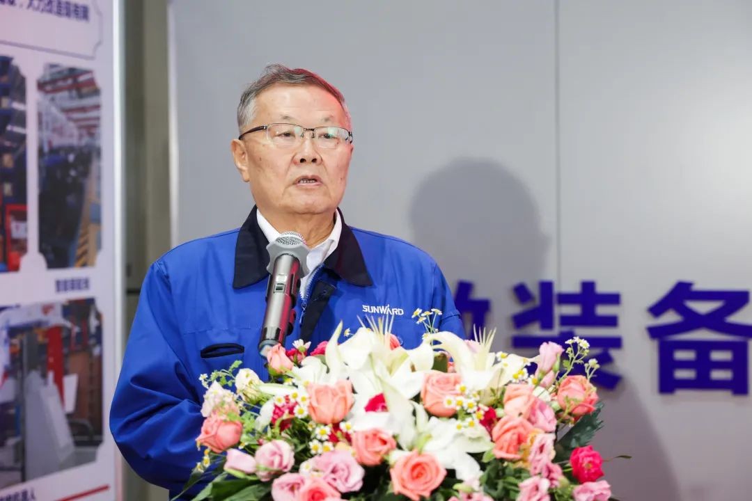 牢记嘱托攀高地 应急救援有山河 k1体育
隔离带挖掘机批量发货