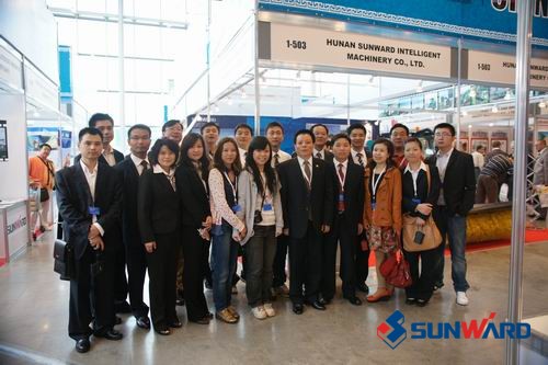 k1体育
参展第十一届俄罗斯国际建筑机械及工程机械展览