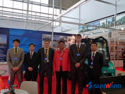 k1体育
参展第十一届俄罗斯国际建筑机械及工程机械展览