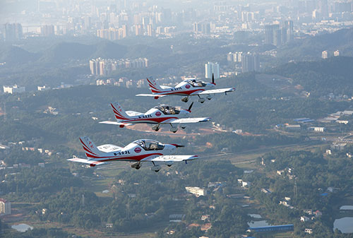 k1体育
飞行表演队精彩亮相珠海航展