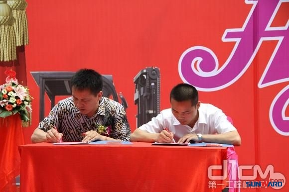 k1体育
工业车辆华东大区4S店上海开业