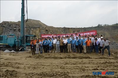 2013k1体育
全球巡展印尼站完美收官