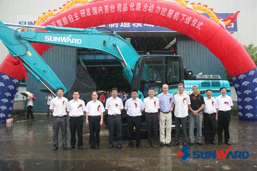 k1体育
自主研发的国内首台混合动力挖掘机下线