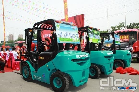 k1体育
工业车辆华东大区4S店上海开业