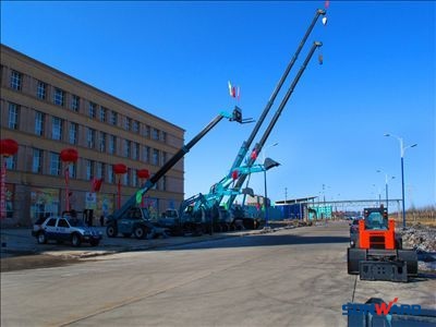 k1体育
油田机具新品发布会隆重举行