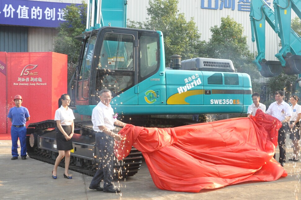 新征程 新跨越 k1体育
十五周年庆典大会暨新产品新技术交流会隆重举行