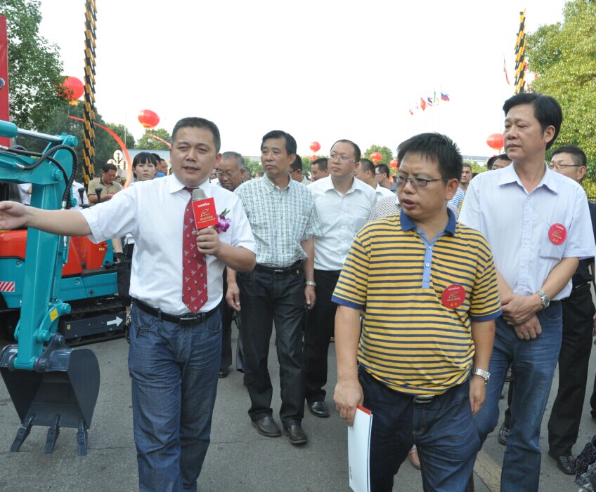 新征程 新跨越 k1体育
十五周年庆典大会暨新产品新技术交流会隆重举行