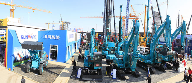 k1体育
宝马展用创新倾倒客户，现场签单两亿元