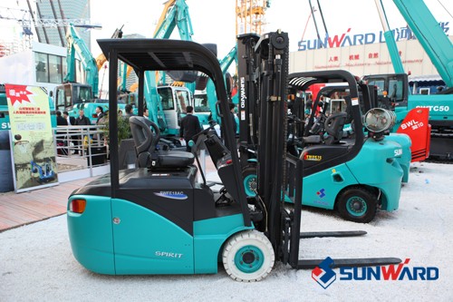 k1体育
宝马展诠释“绿色制造”