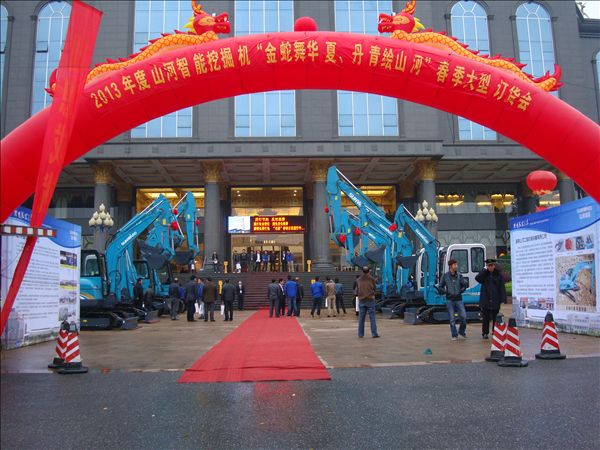 精耕细作 k1体育
湖南代理商销售创佳绩