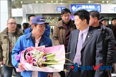 k1体育
驻利比亚人员平安回家