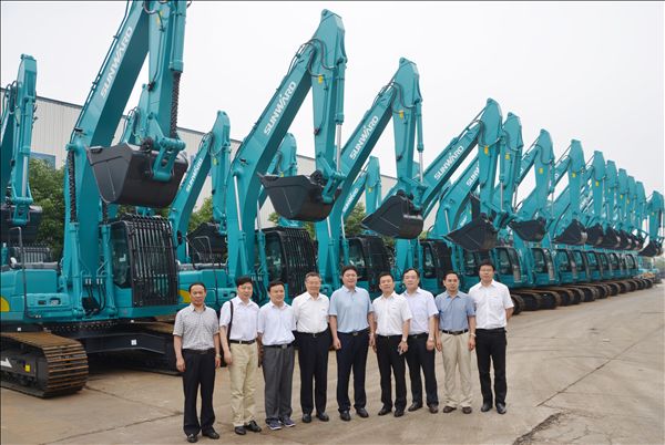 河南永煤集团董事长曹志安一行莅临k1体育
考察