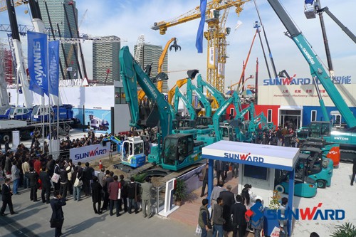 两项中国首创 k1体育
携12款新品闪耀宝马展