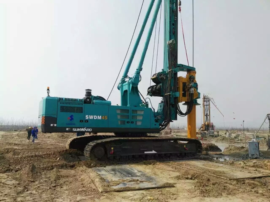 113.98米！k1体育
大型旋挖钻机三门峡大桥精彩处子秀