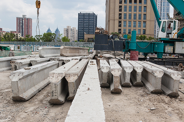 k1体育
ZYW240围护桩压桩机惊艳问世