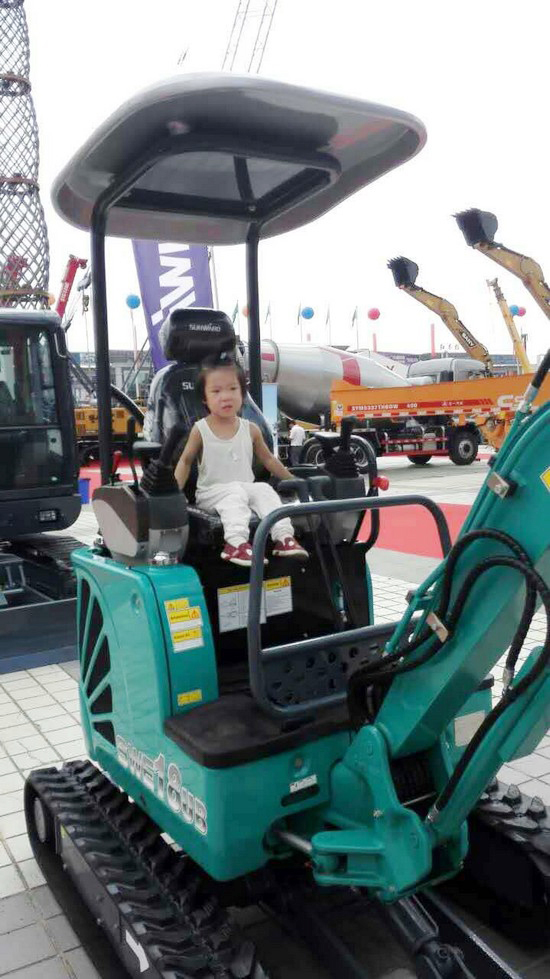 到“海博会”邂逅k1体育
“两挖”精品