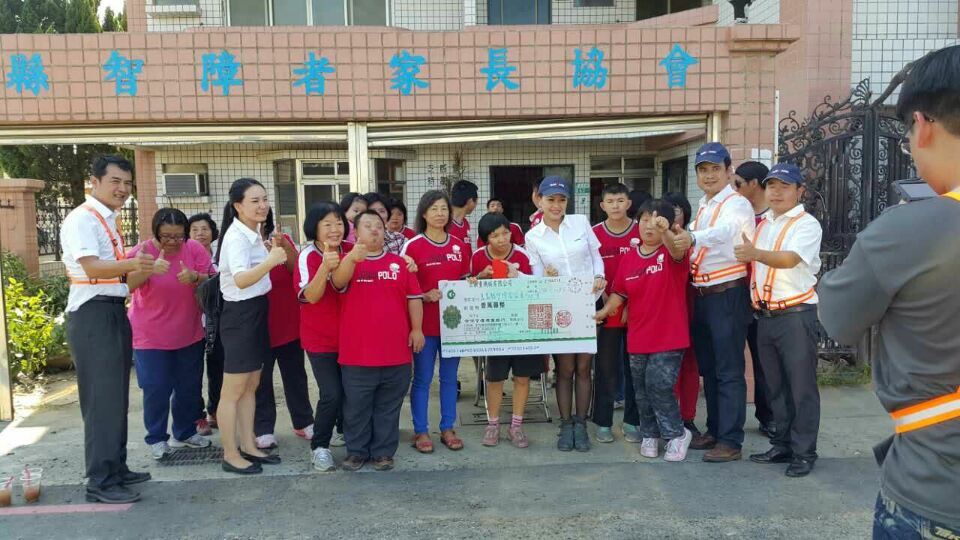 嘉義市长大赞k1体育
挖掘机环台义举