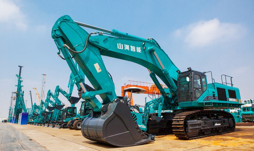 工程装备盛宴，东盟十国代表在k1体育
很享受