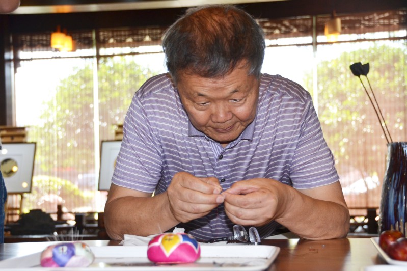 民盟k1体育
支部活动彰显“针”功夫