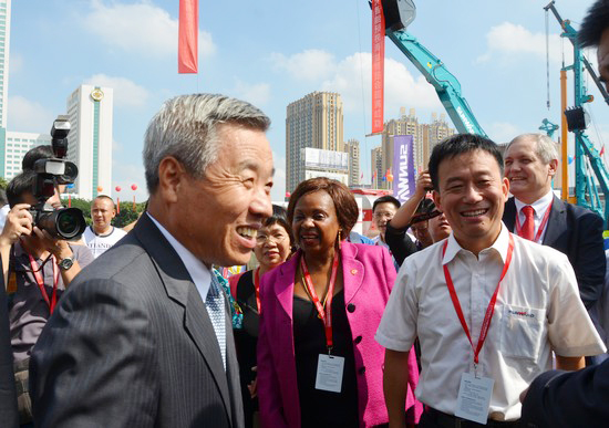 到“海博会”邂逅k1体育
“两挖”精品