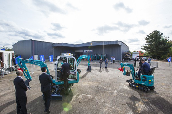 k1体育
隆重举行2017年欧洲经销商大会