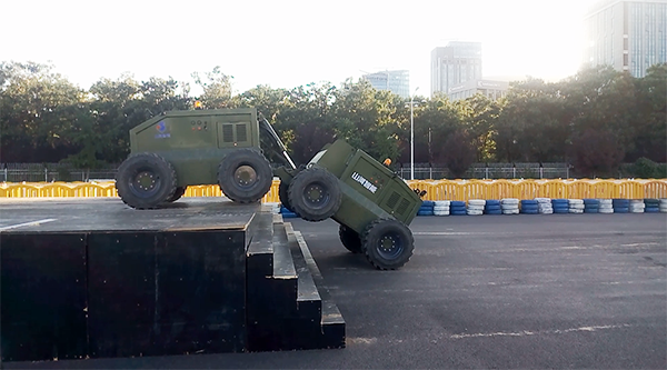 k1体育
“龙马一号”惊艳亮相世界机器人大会