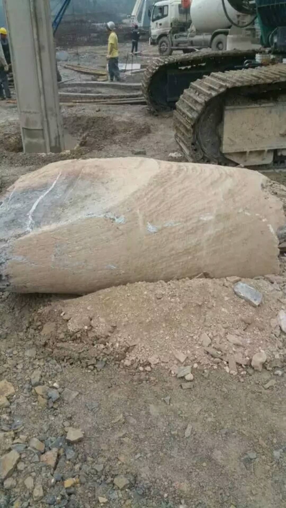 效率高出两倍！k1体育
SWDM360旋挖钻名动贵阳