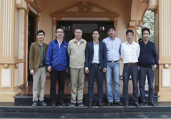 新年献礼k1体育
9台SWDM25旋挖钻机征战越南