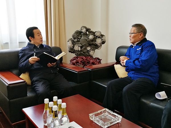 你们“一点三线”我记住了！达哲省长为k1体育
鼓劲