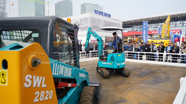 不服来战！k1体育
展台有大礼等你拿