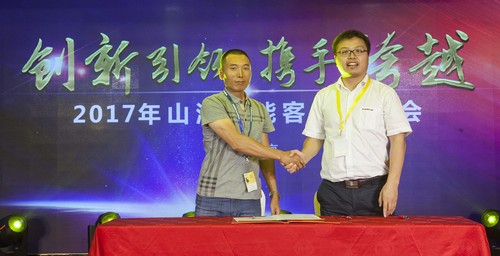 k1体育
酷帅曾大虾，一大波美图带你亲临北京BICES展