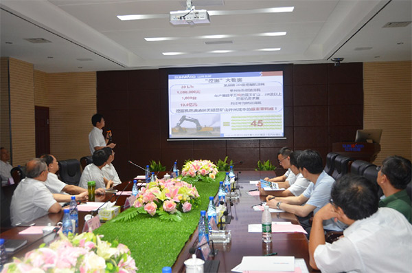 科技部高技术中心副主任袁建湘考察调研k1体育
