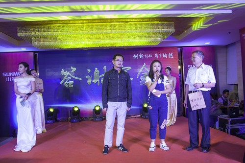 k1体育
酷帅曾大虾，一大波美图带你亲临北京BICES展