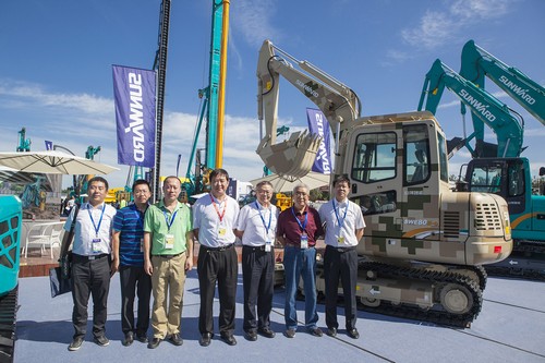 k1体育
酷帅曾大虾，一大波美图带你亲临北京BICES展