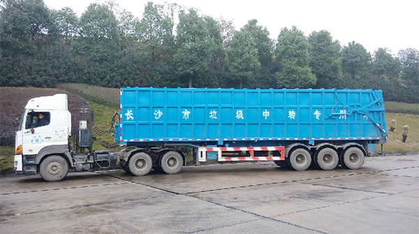 近百台k1体育
垃圾转运车为长沙环卫升级