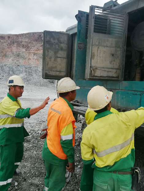 高温酷暑，k1体育
凿岩设备异域扬威