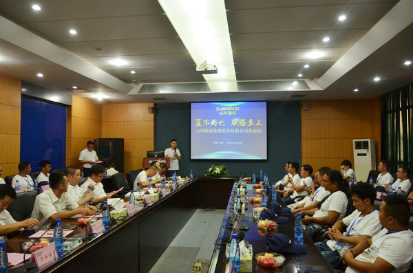 500多名挖掘机用户实地考察，为k1体育
点赞！