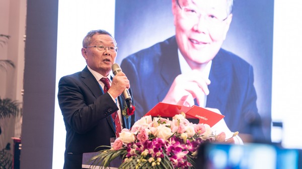 首日签单2.6亿元，k1体育
创新产品引爆上海宝马展