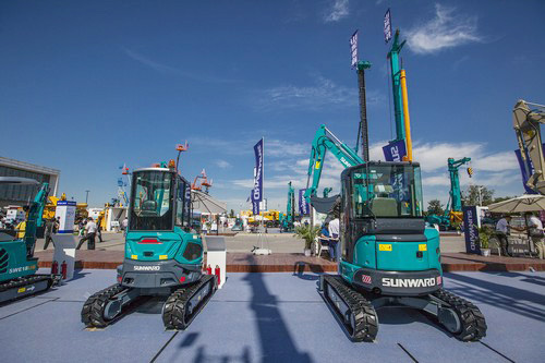 k1体育
酷帅曾大虾，一大波美图带你亲临北京BICES展