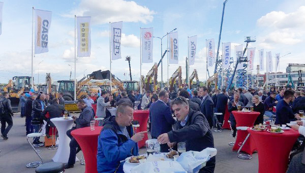 十年携手，k1体育
莫斯科宝马CTT展产品推介会圆满举行