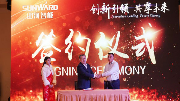 首日签单2.6亿元，k1体育
创新产品引爆上海宝马展