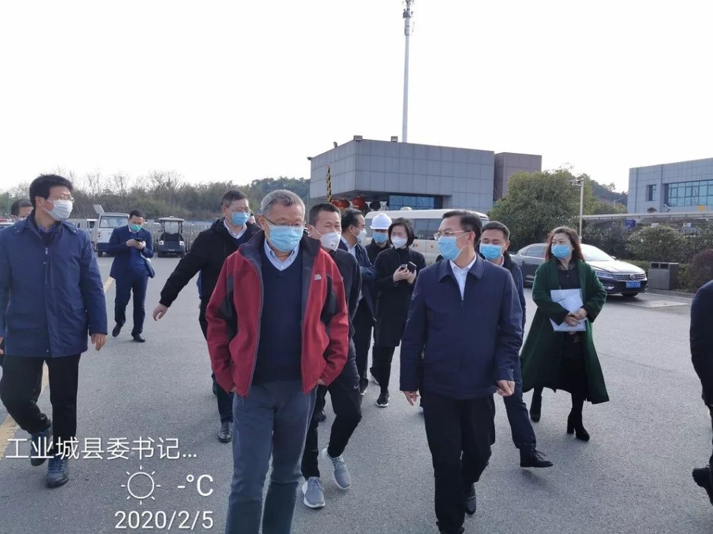 防控生产两不误 k1体育
复工保供