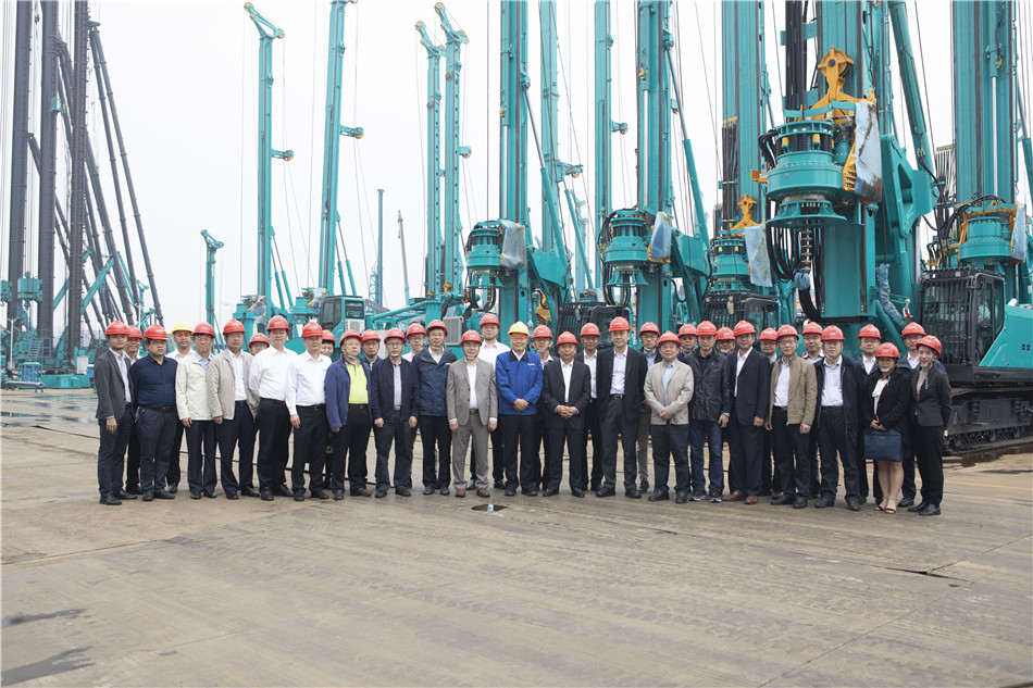 广州市国资委副主任张道泉率队考察k1体育
