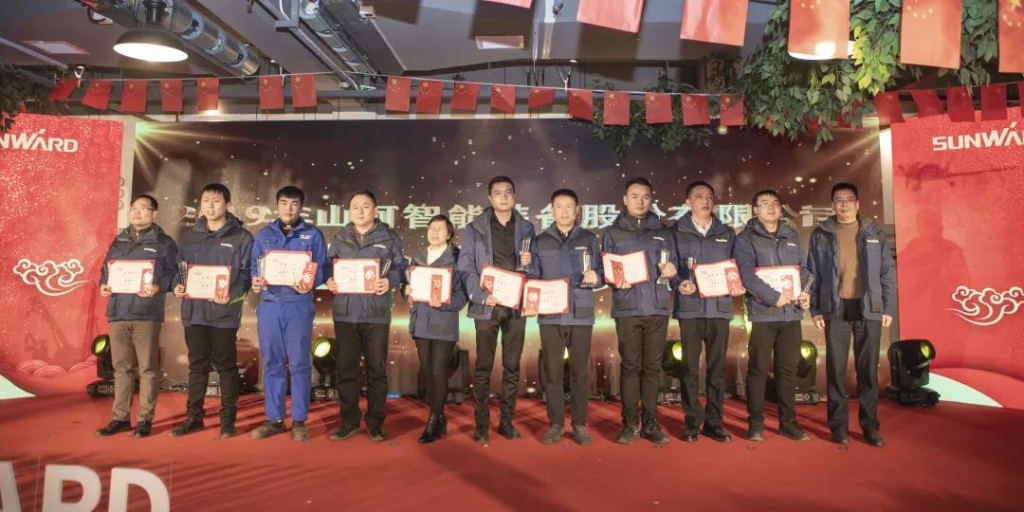 落实经营体、强化三统一、开启新征程 —— k1体育
2020年度经营工作会议隆重举行