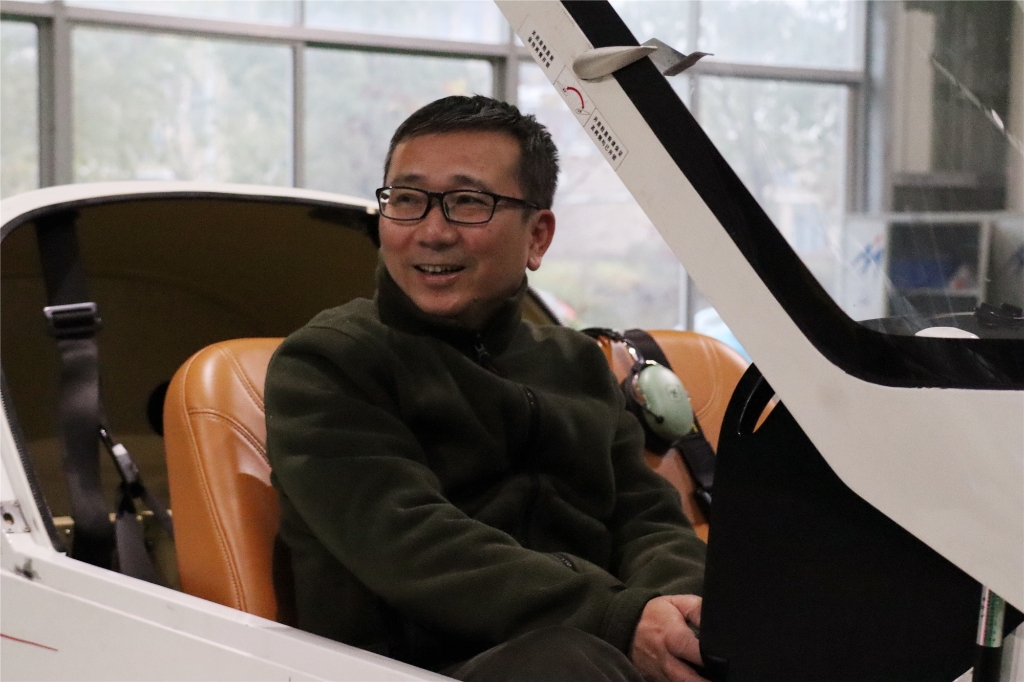 广州工控集团总经理张伟涛调研k1体育
