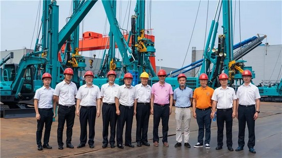 广州市国资委党委书记、主任陈浩钿莅临k1体育
考察指导