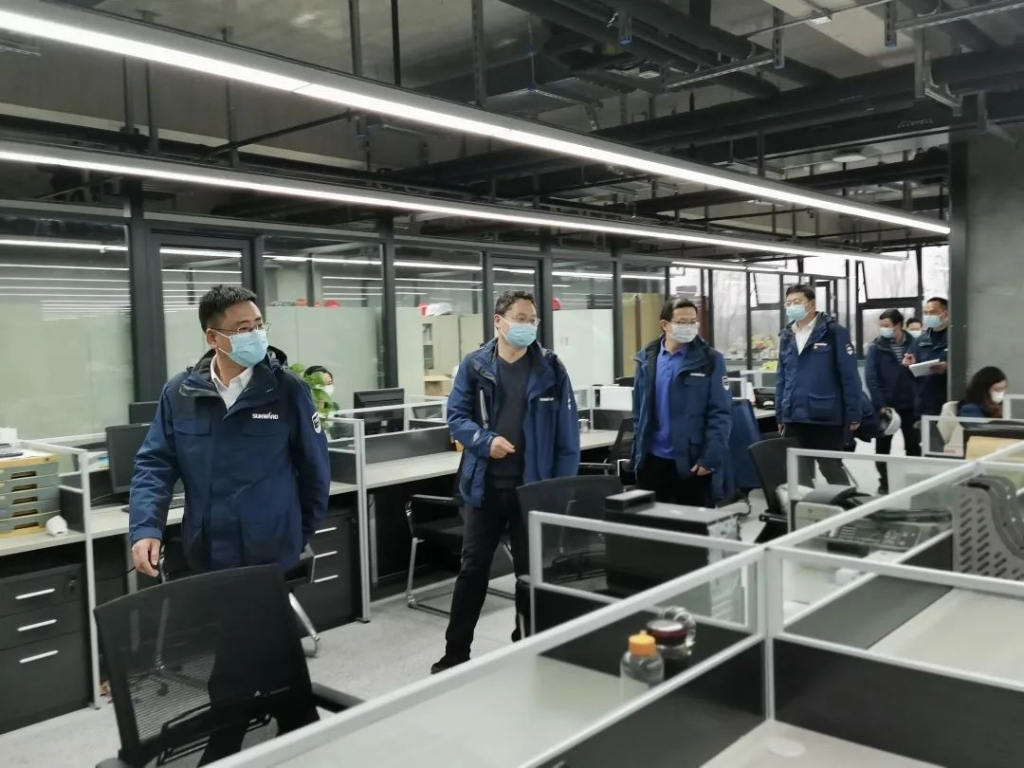 疫情未过，岂可松懈？总经理带队检查防疫工作